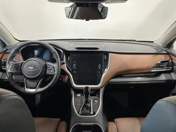 2024 Subaru Outback - image 4