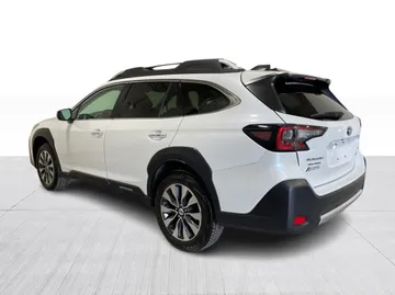 2024 Subaru Outback - image 12