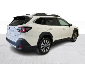 2024 Subaru Outback - image 15