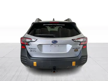 2022 Subaru Outback - image 13