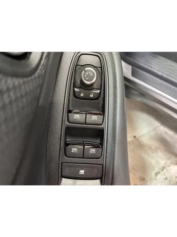 2022 Subaru Outback - image 23