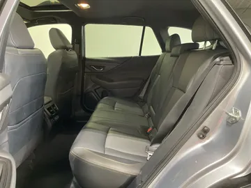 2022 Subaru Outback - image 16