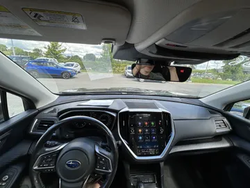 2023 Subaru Ascent - image 8