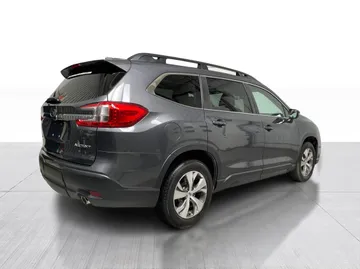 2023 Subaru Ascent - image 15