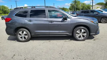 2023 Subaru Ascent - image 6