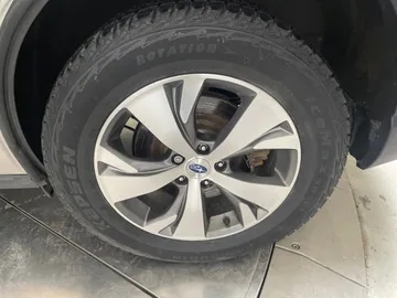 2019 Subaru Ascent - image 7