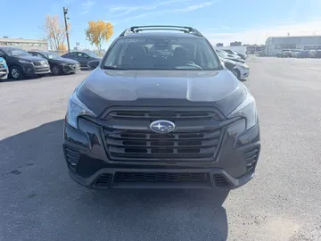 2023 Subaru Ascent - image 2