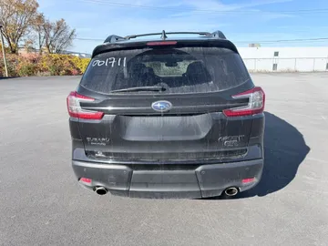 2023 Subaru Ascent - image 4