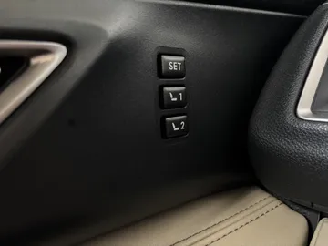 2019 Subaru Ascent - image 28