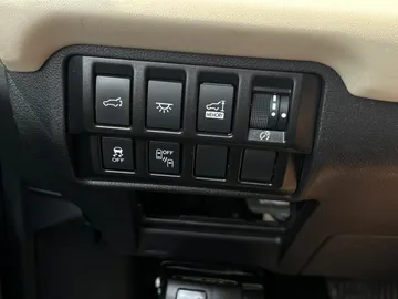 2021 Subaru Ascent - image 21