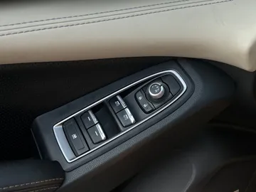 2021 Subaru Ascent - image 29