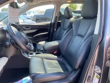 2019 Subaru Ascent - image 9