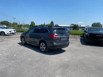 2019 Subaru Ascent - image 6
