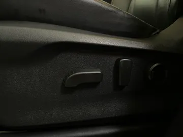 2019 Subaru Ascent - image 20