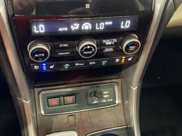 2019 Subaru Ascent - image 23
