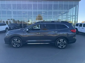 2023 Subaru Ascent - image 4