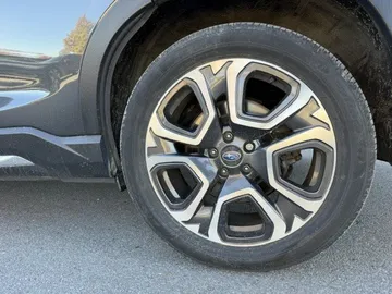 2023 Subaru Ascent - image 7