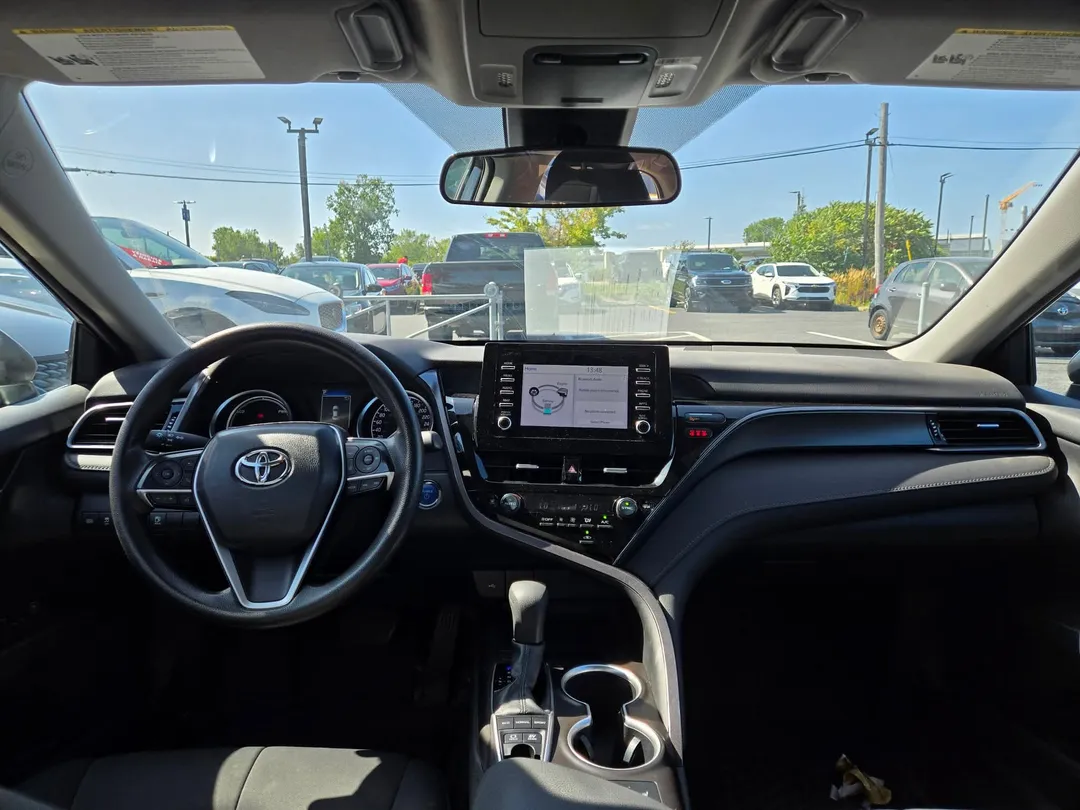 Toyota Camry Hybrid LE 2023, photo 8
