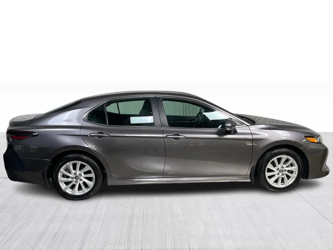 2023 Toyota Camry for sale - photo 2