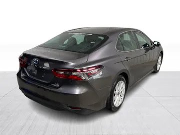 2023 Toyota Camry - image 13