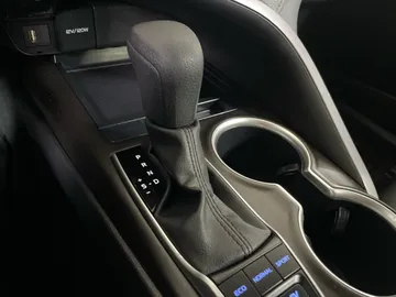 2023 Toyota Camry - image 26