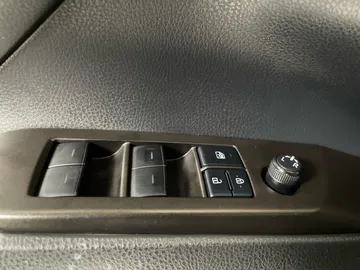 2023 Toyota Camry - image 22