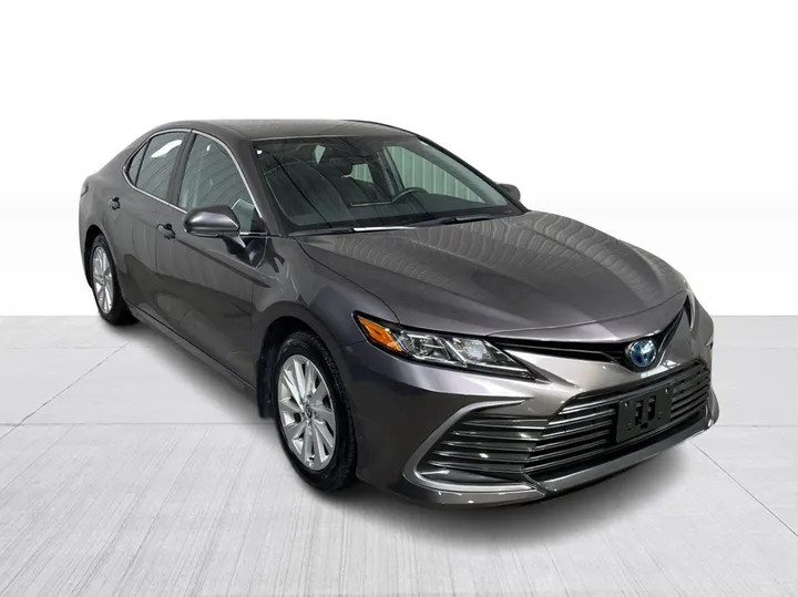 Toyota Camry 2023 à vendre - photo 1