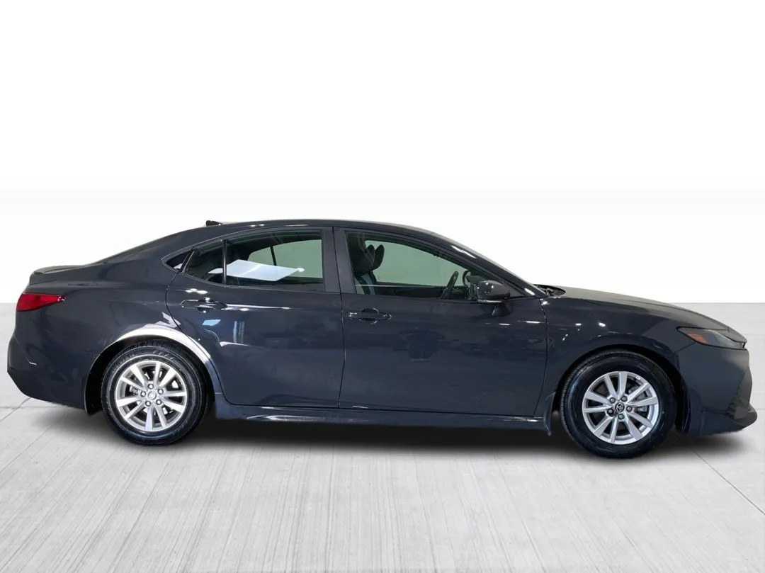 Toyota Camry 2025 à vendre - photo 2