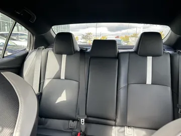 2025 Toyota Camry - image 8