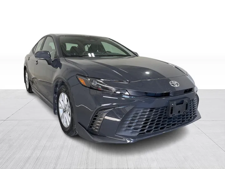Toyota Camry 2025 à vendre - photo 1