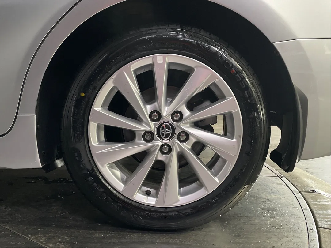 2023 Toyota Camry — photo 5