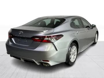 2023 Toyota Camry - image 14