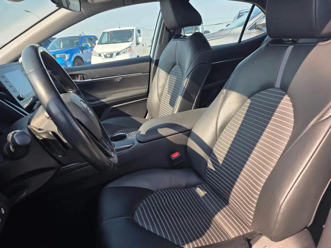 2023 Toyota Camry — photo 7