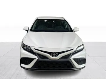 2023 Toyota Camry - image 2