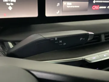 2023 Lucid Air - image 31