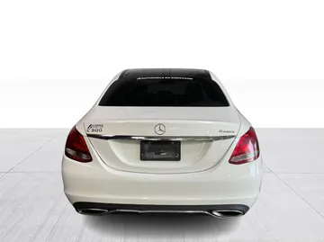 2015 Mercedes-Benz C-Class - image 12