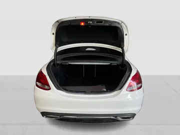 2015 Mercedes-Benz C-Class - image 13