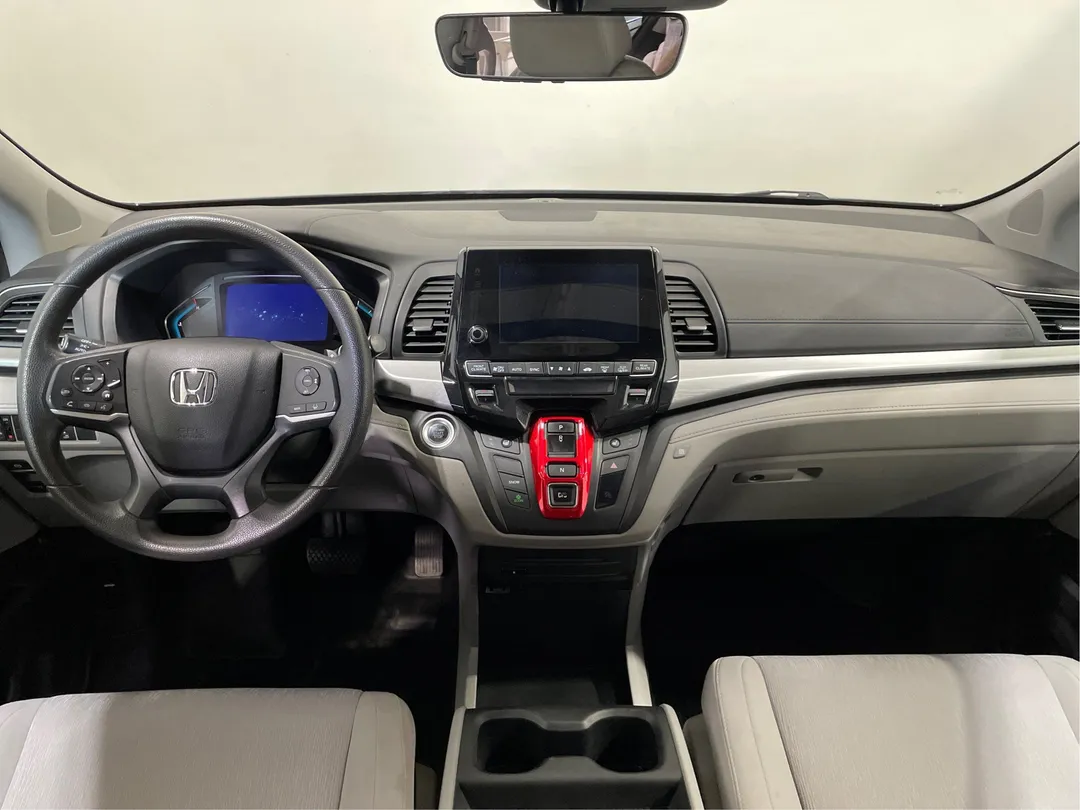 2018 Honda Odyssey — photo 4