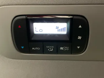 2018 Honda Odyssey - image 31