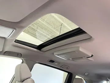 2019 Honda Odyssey - image 6
