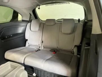 2019 Honda Odyssey - image 17