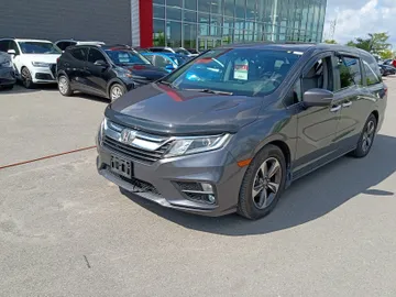 2019 Honda Odyssey - image 3
