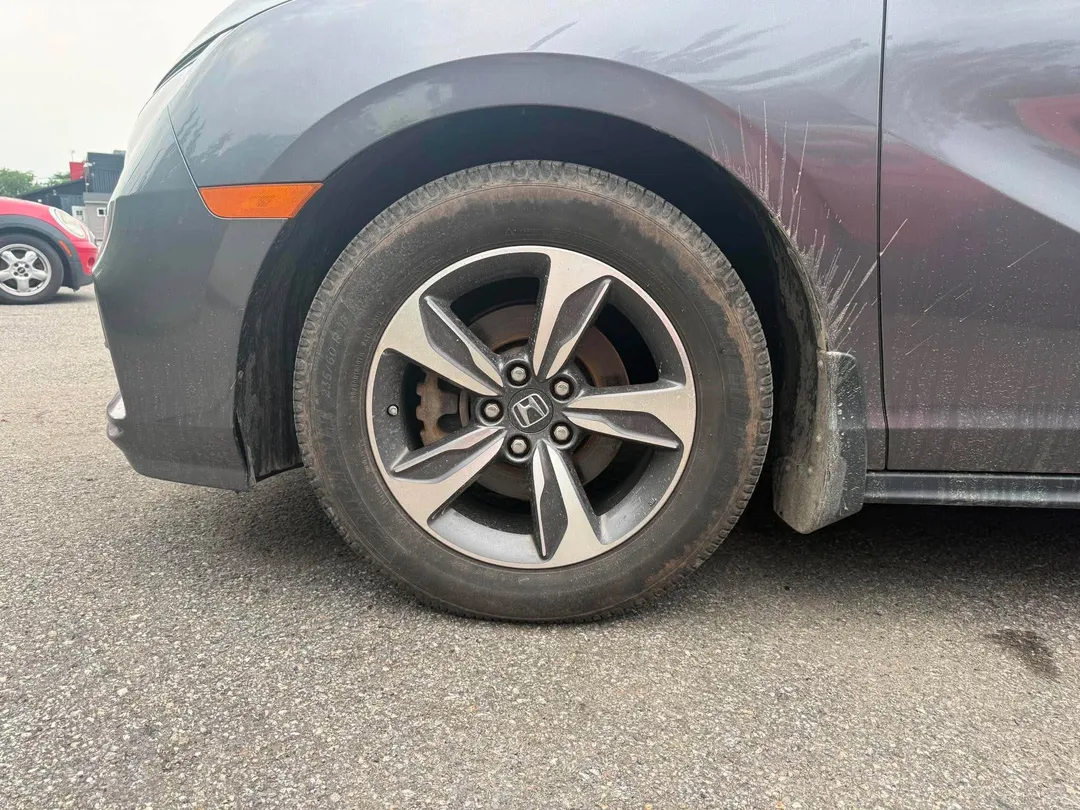 2019 Honda Odyssey — photo 6