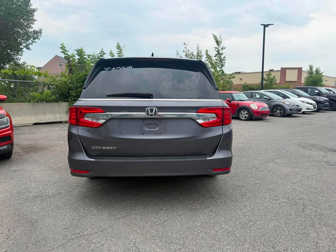 2019 Honda Odyssey — photo 4
