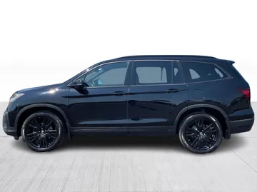 2019 Honda Pilot - image 11