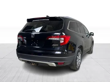 2020 Honda Pilot - image 15