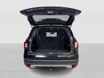 2020 Honda Pilot - image 13