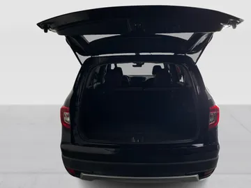 2020 Honda Pilot - image 14