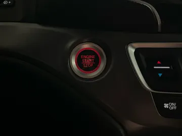2020 Honda Pilot - image 23