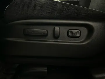2020 Honda Pilot - image 20